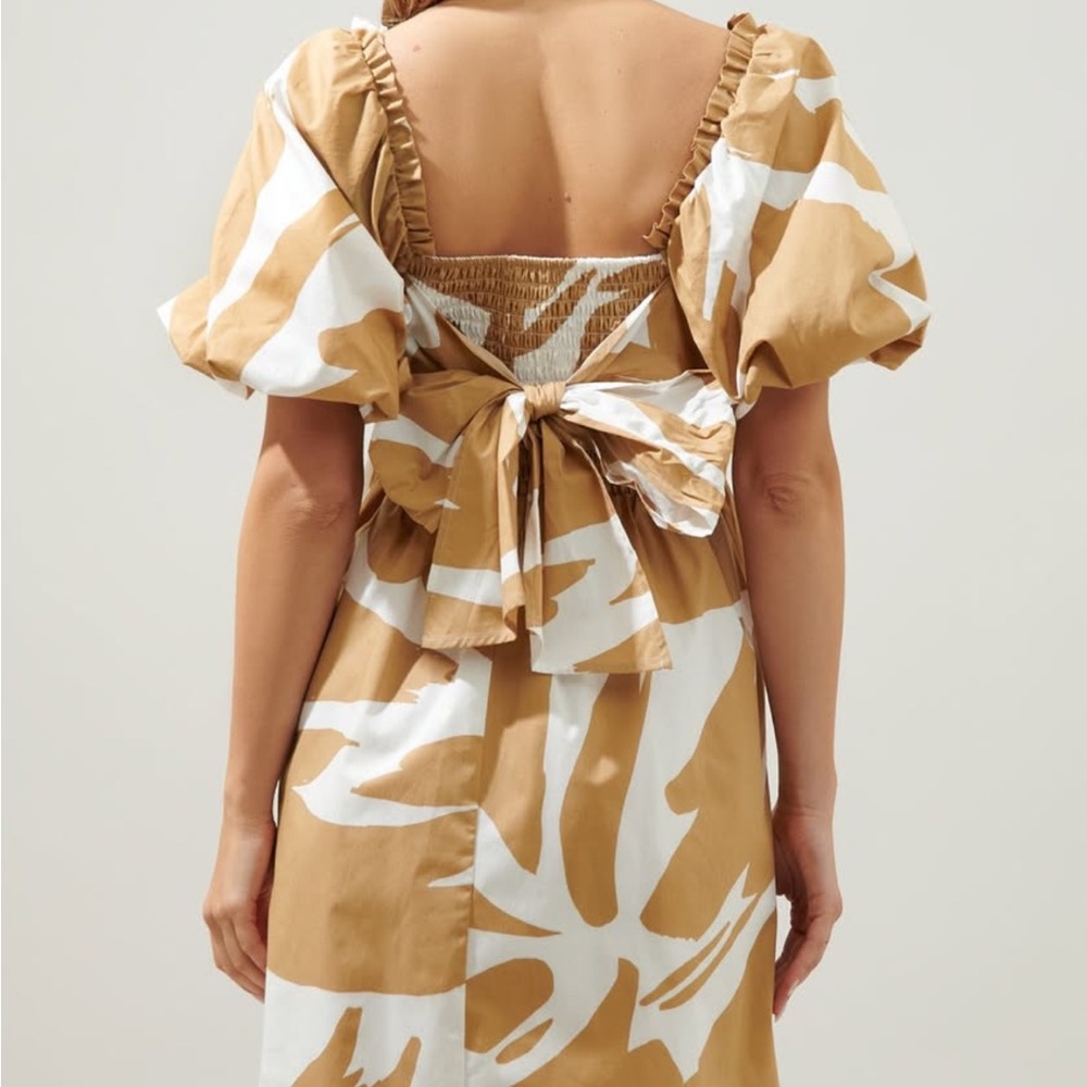 Ladies Sugarlips Dress - Picture 2 of 9